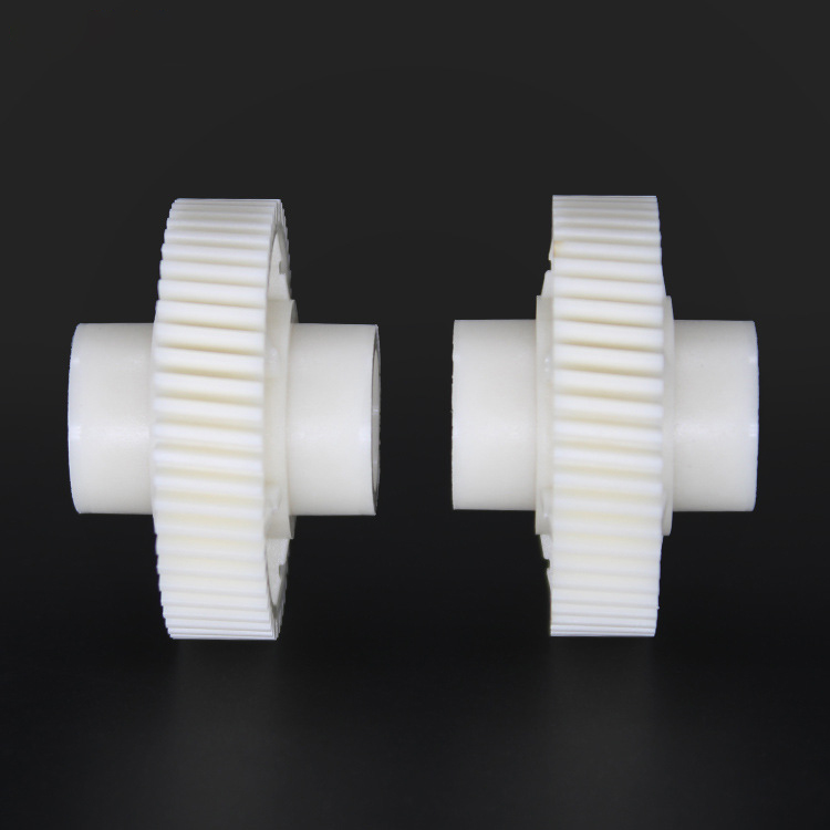 Precision plastic gears 11