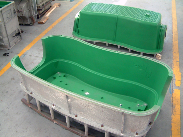 Quality Rotational Molding Manufacturer | MULAN 3