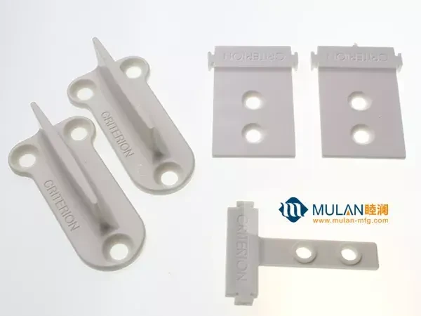 PVC injection molding power supply accessories 1
