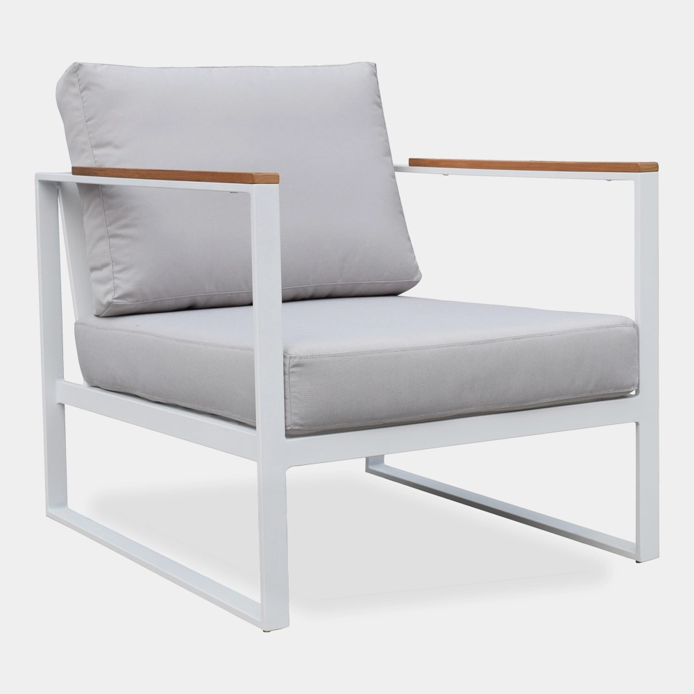 Removable Cushion Aluminium Outdoor Sofa For Hotel Restaurant Terraces 1