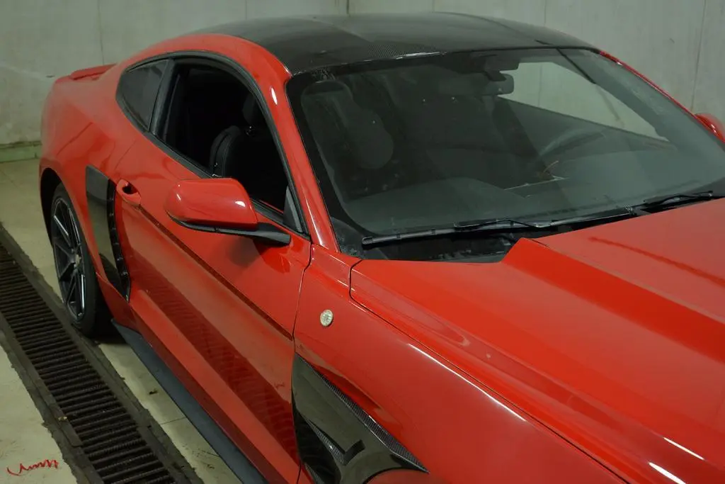 ML-XM092 Carbon Fiber Auto Car Roof Cover Trim for Ford Mustang Coupe 2-Door 2015 2016 2017 1