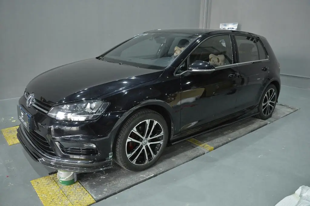 JC-20170604 Carbon Fiber Sde Skirts for Volkswagen GOLF 7 VII MK7 R 14-17 1