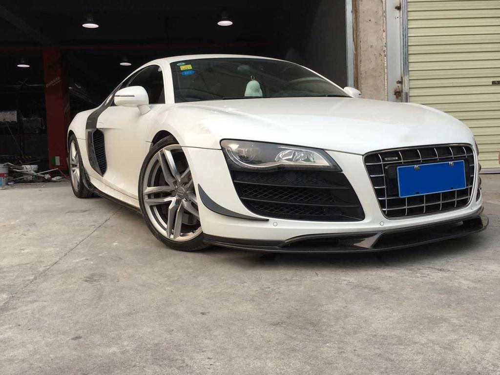 JC-ADR8003  Carbon Fiber Side Skirts for Audi R8 V8 V10 GT Base Coupe 2-Door 1