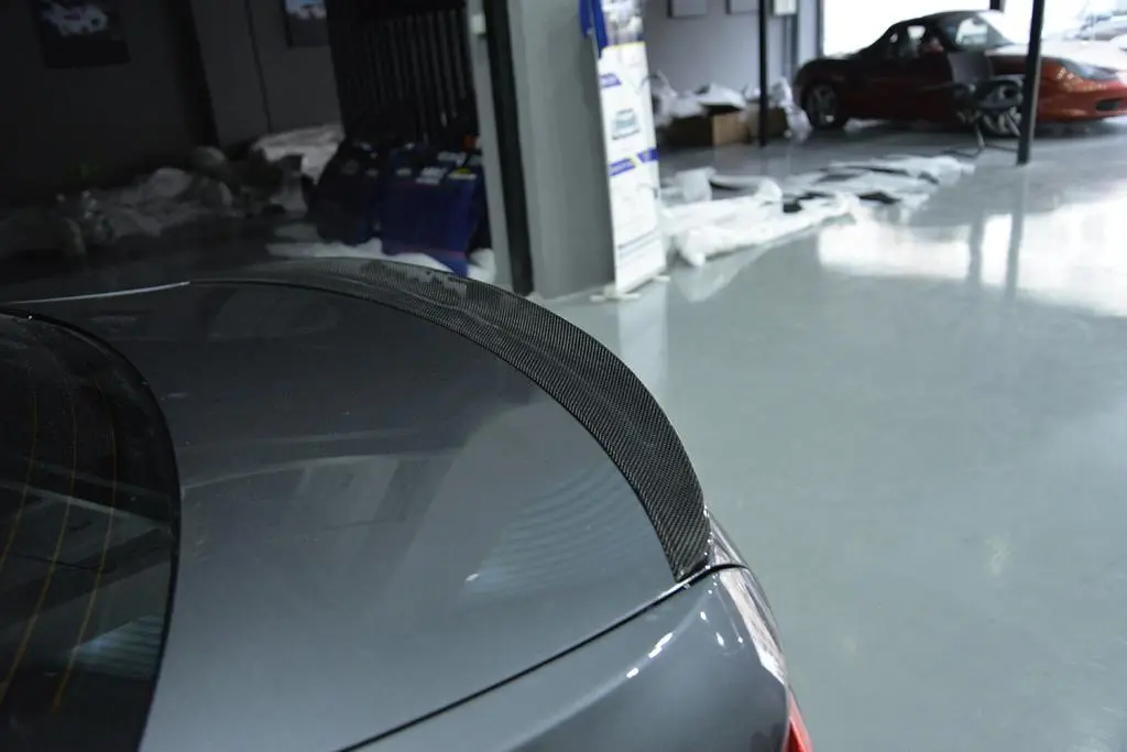 ML-XM214 Carbon Fiber Spoiler Rear Trunk Lip Wing for BMW 2 Series F87 M2 F22 220i 228i M235i Coupe 2014 - 2017 1