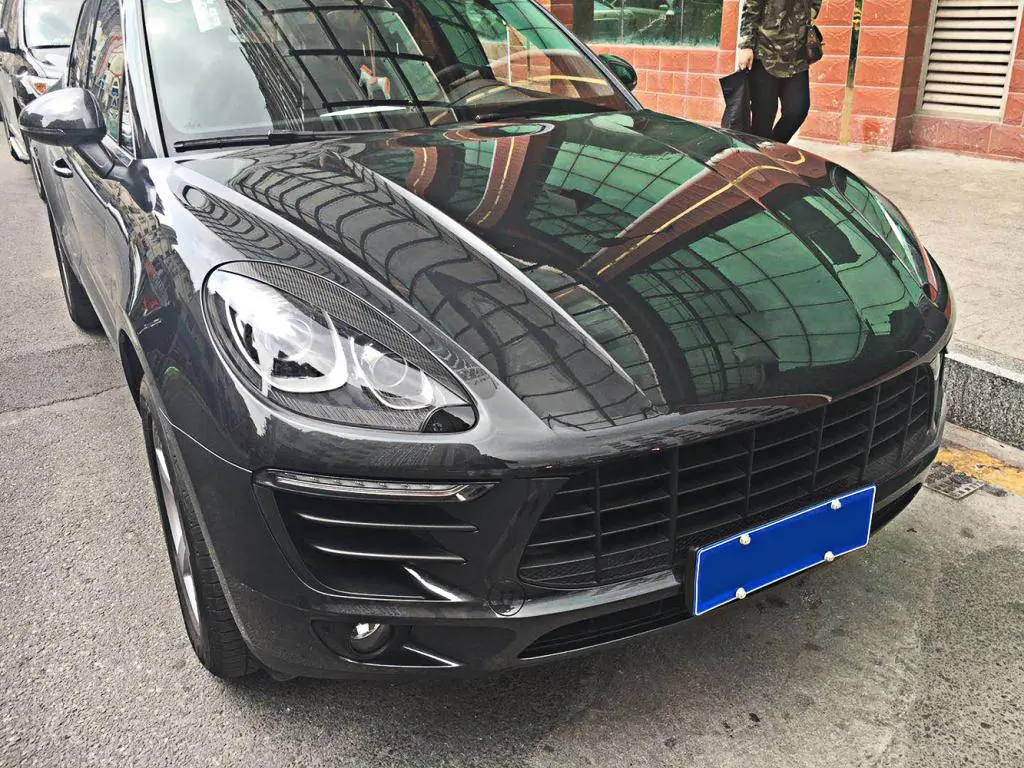 ML-XM367 Pure Carbon Fiber Front Car Eyelid for Porsche Macan Base/Turbo 4-Door 14-18 1