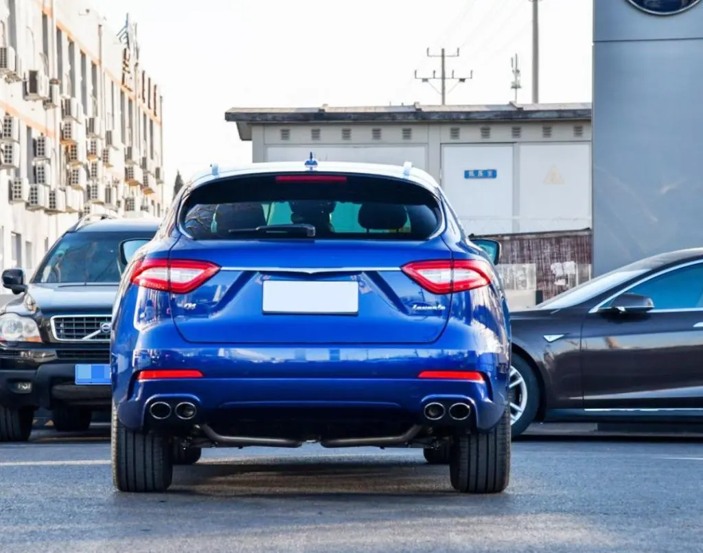 ML-YBX081 Carbon Fiber Middle Spoiler for Maserati Levante Sport Utility 4-Door 2016-2019 1