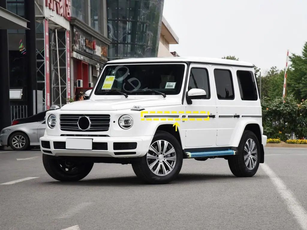 ML-LQ118  Carbon Fiber W464 Side Door Molding Trims for Mercedes-Benz G-Class G500 G550 G63 AMG 2020 1