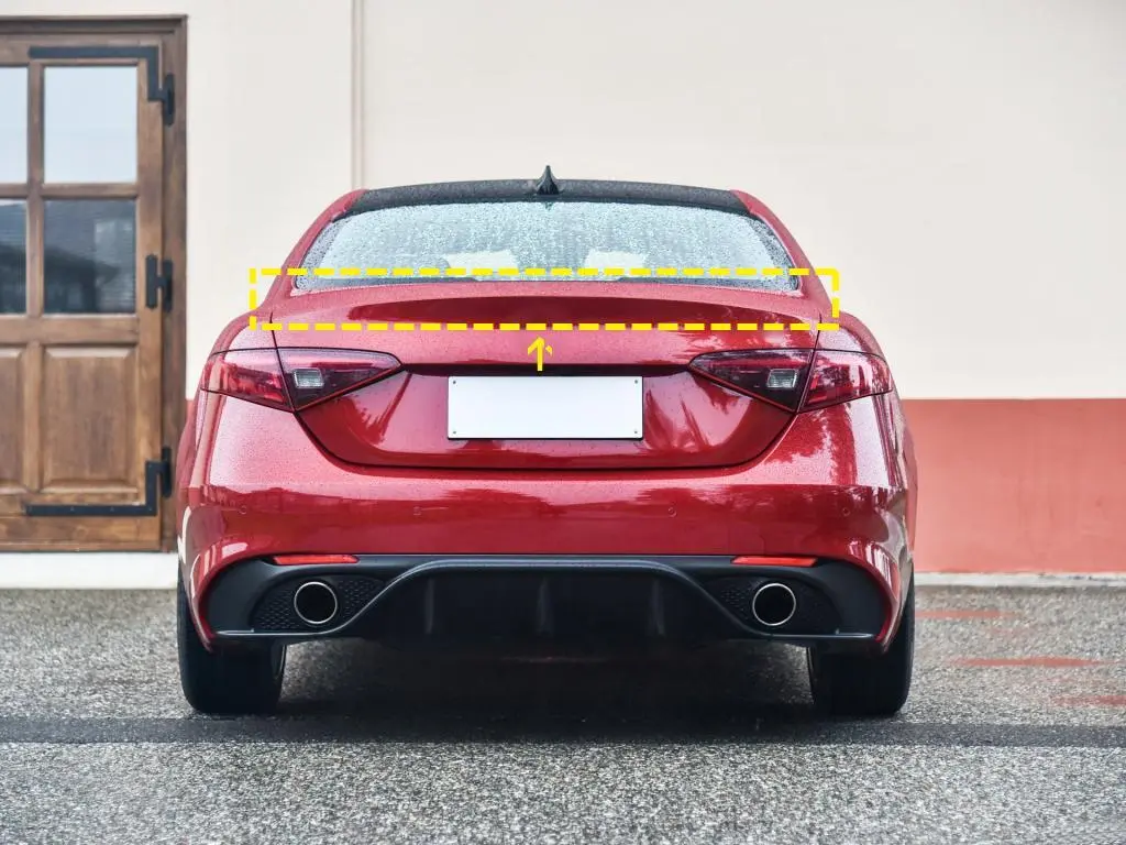 JC-HD315  Carbon Fiber Rear Wing Spoiler for Alfa Romeo Giulia Sedan 4-Door 2017-2020 1