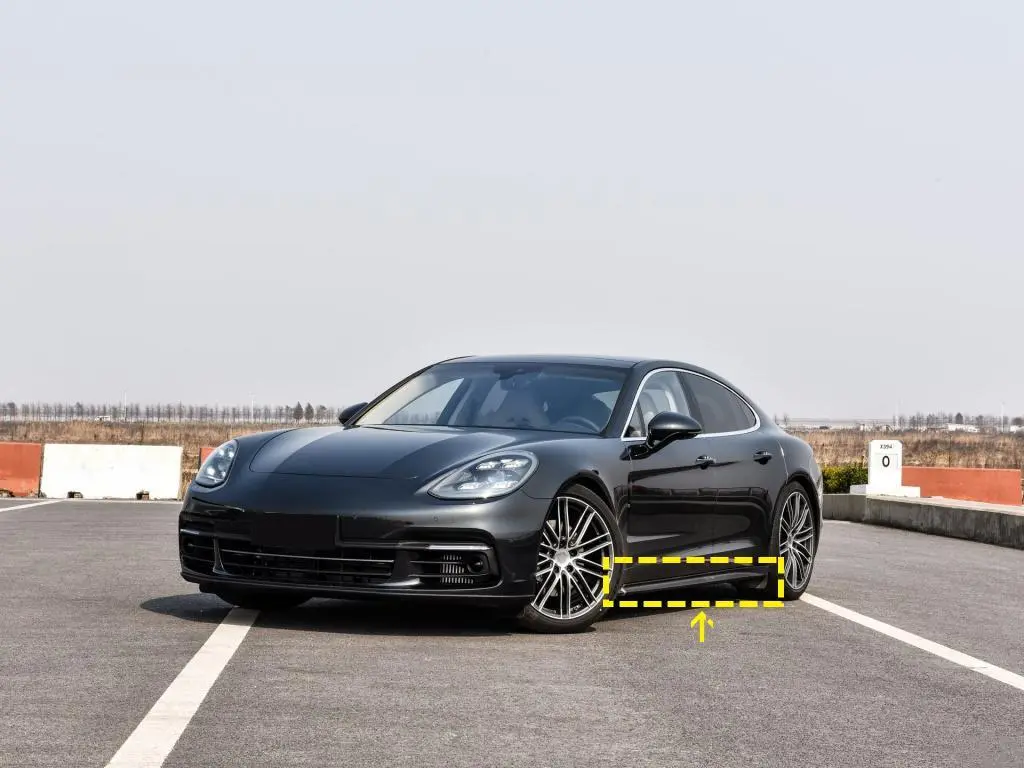 ML-LQ114  Carbon Fiber Side Skirts for Porsche Panamera GTS Sport 2017-2020 1