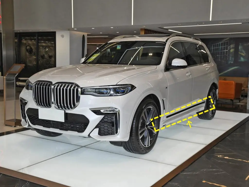ML-YWW018  Carbon X7 G07 Side Skirts Extension for BMW X7 M50i Sport Utility 4-Door 2020 2021 1