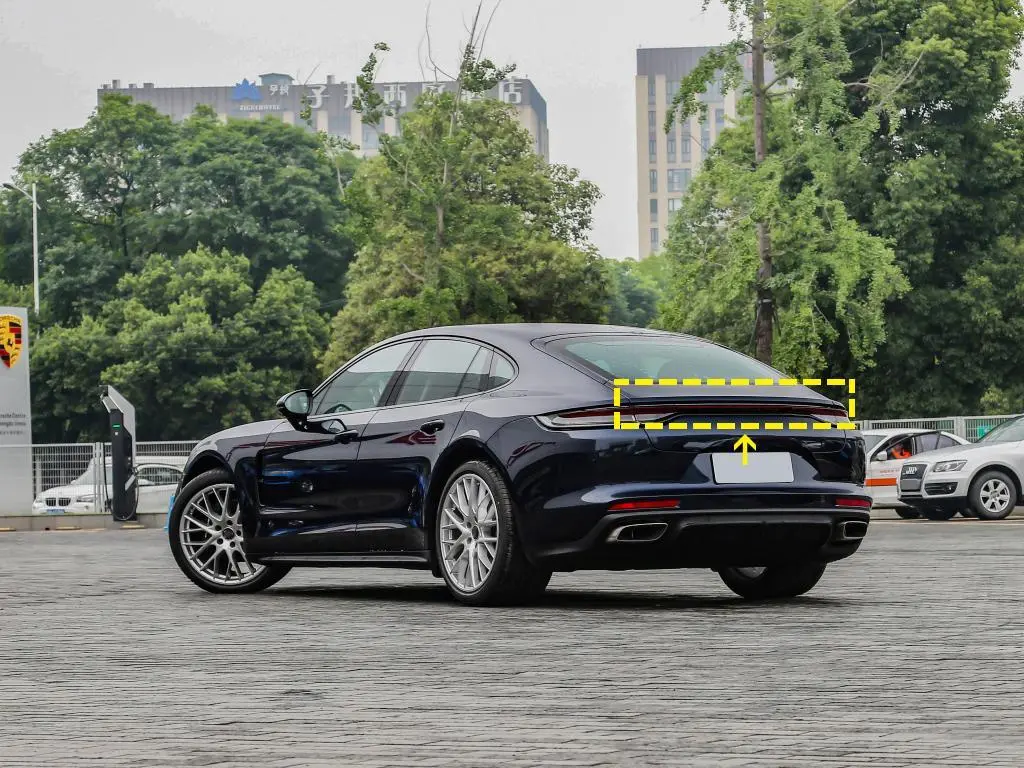 ML-YBX168-PRO For Porsche Panamera 971 Hatchback 17-21 Dry Carbon fiber Rear Trunk Duckbill Spoiler Wing 1