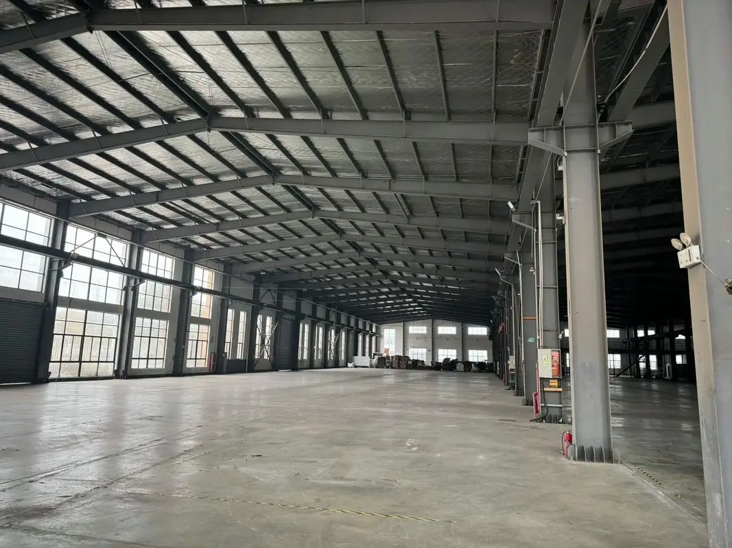 Prefab Industrial Warehouse Building Steel Structure Genre Industrial Building 1