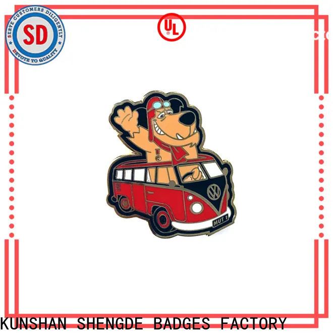 Shengde plain pin badges company 1