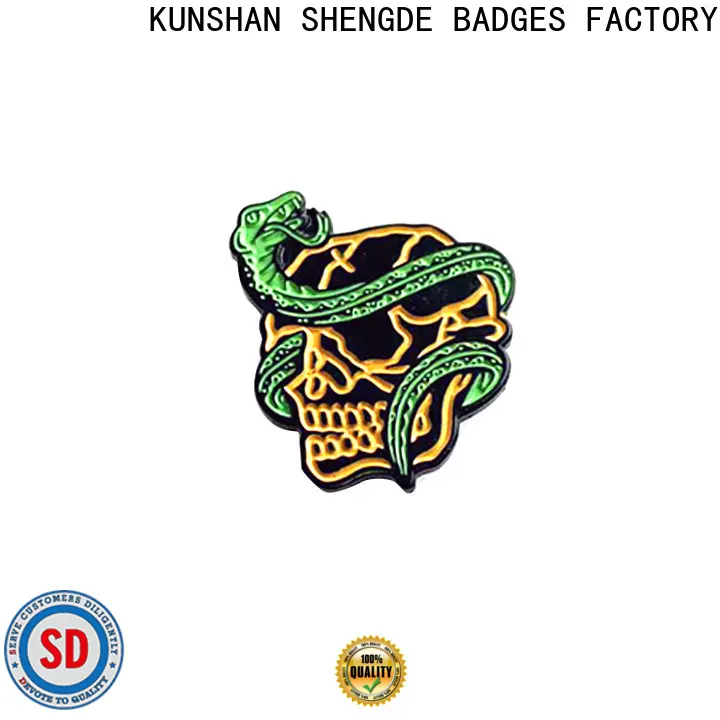 Shengde christmas enamel pin company bulk buy 1