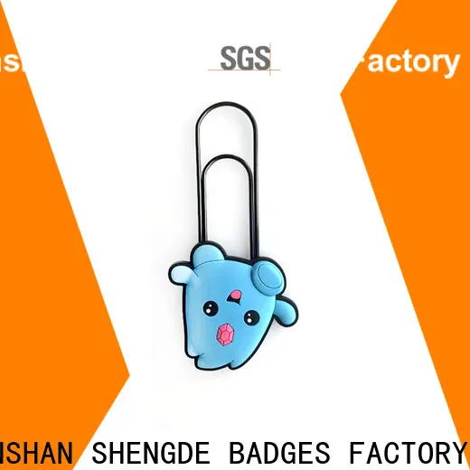 New custom pvc keychains factory on sale 1