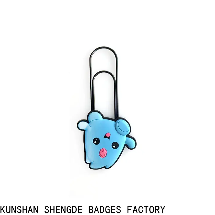 Custom pvc keychain factory on sale 1