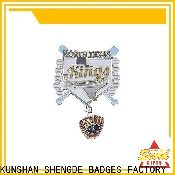 Shengde crown lapel pins factory 1