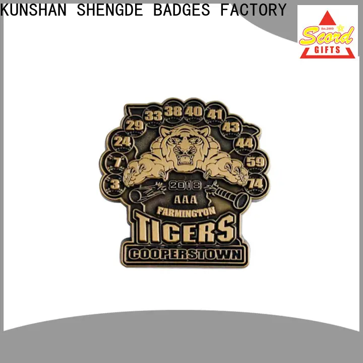 Wholesale custom enamel lapel pins Suppliers bulk buy 1
