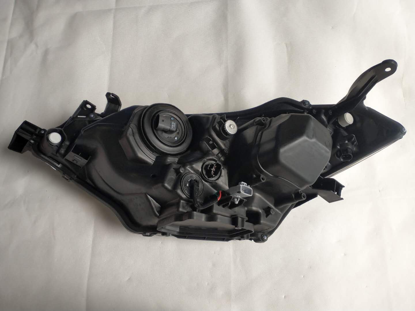 COROLLA 2014/2015/2016 USA FRONT HEAD LAMPS HALOGEN CAR LIGHTING OEM 81150-02E60/81110-02E60 2