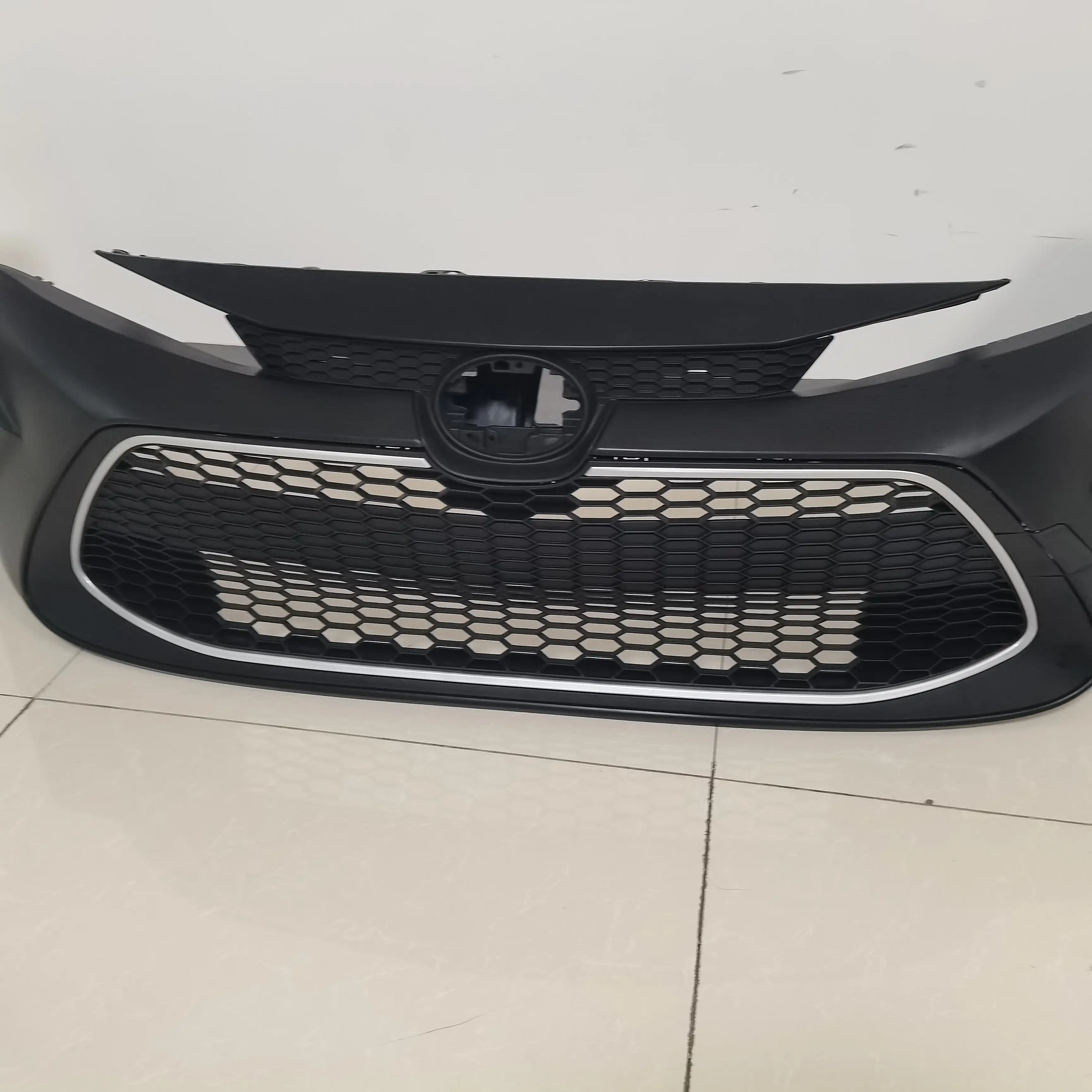 پوشش سپر جلو &amp; کیت مونتاژ جلوپنجره برای LE Toyota COROLLA 2020 1