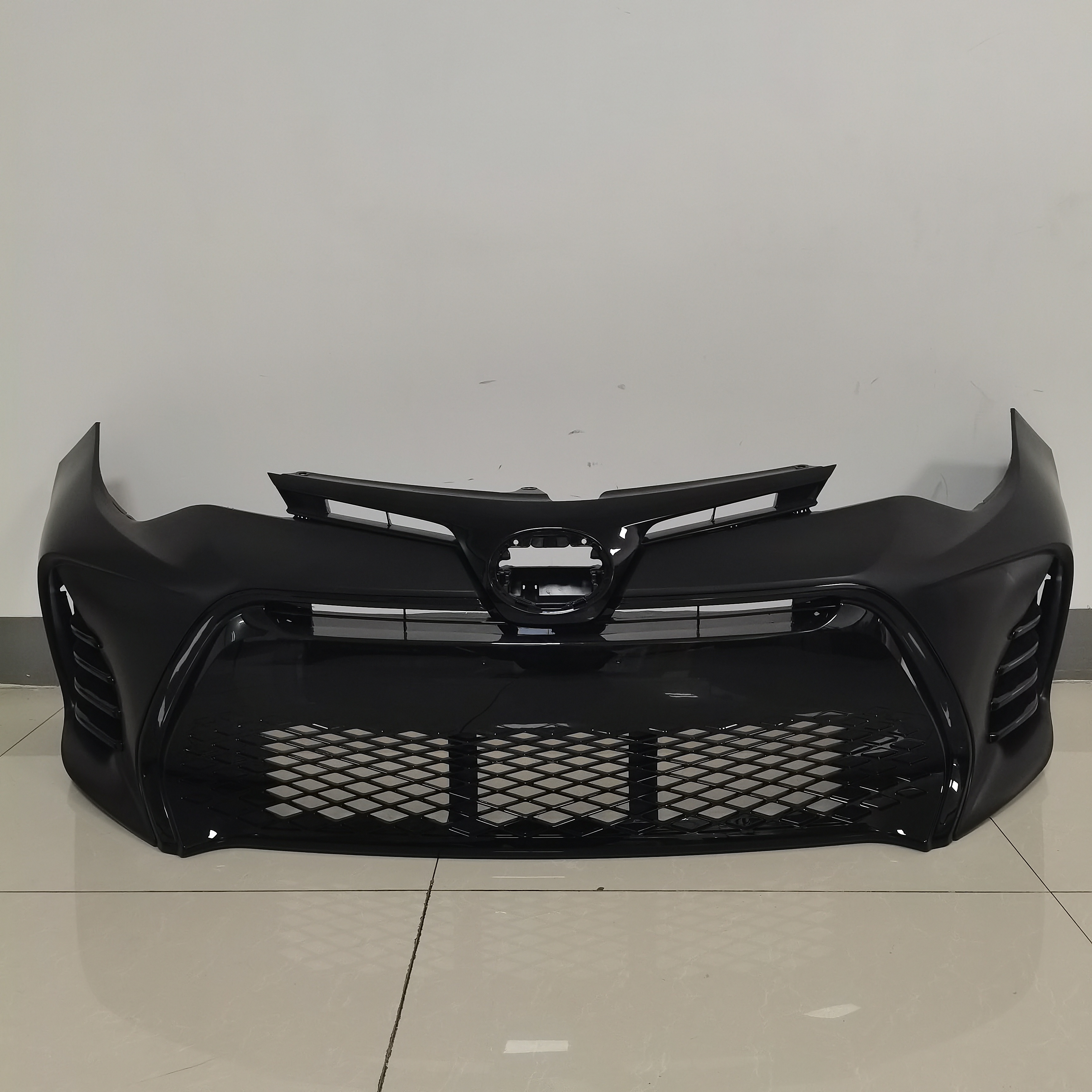 Front Bumper Cover & Grille Assembly Kit For2017 SE Toyota COROLLA 6