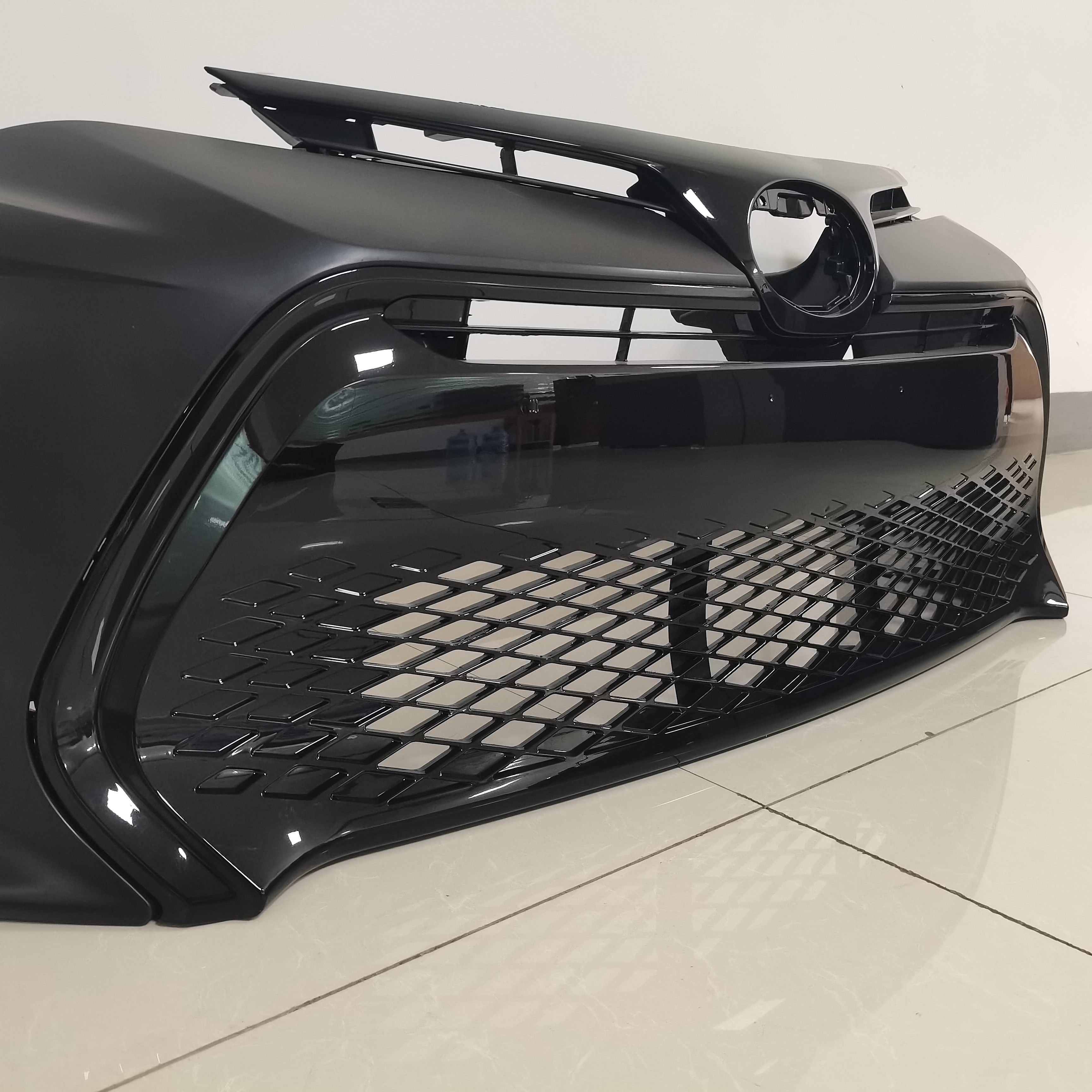 Front Bumper Cover & Grille Assembly Kit For2017 SE Toyota COROLLA 4