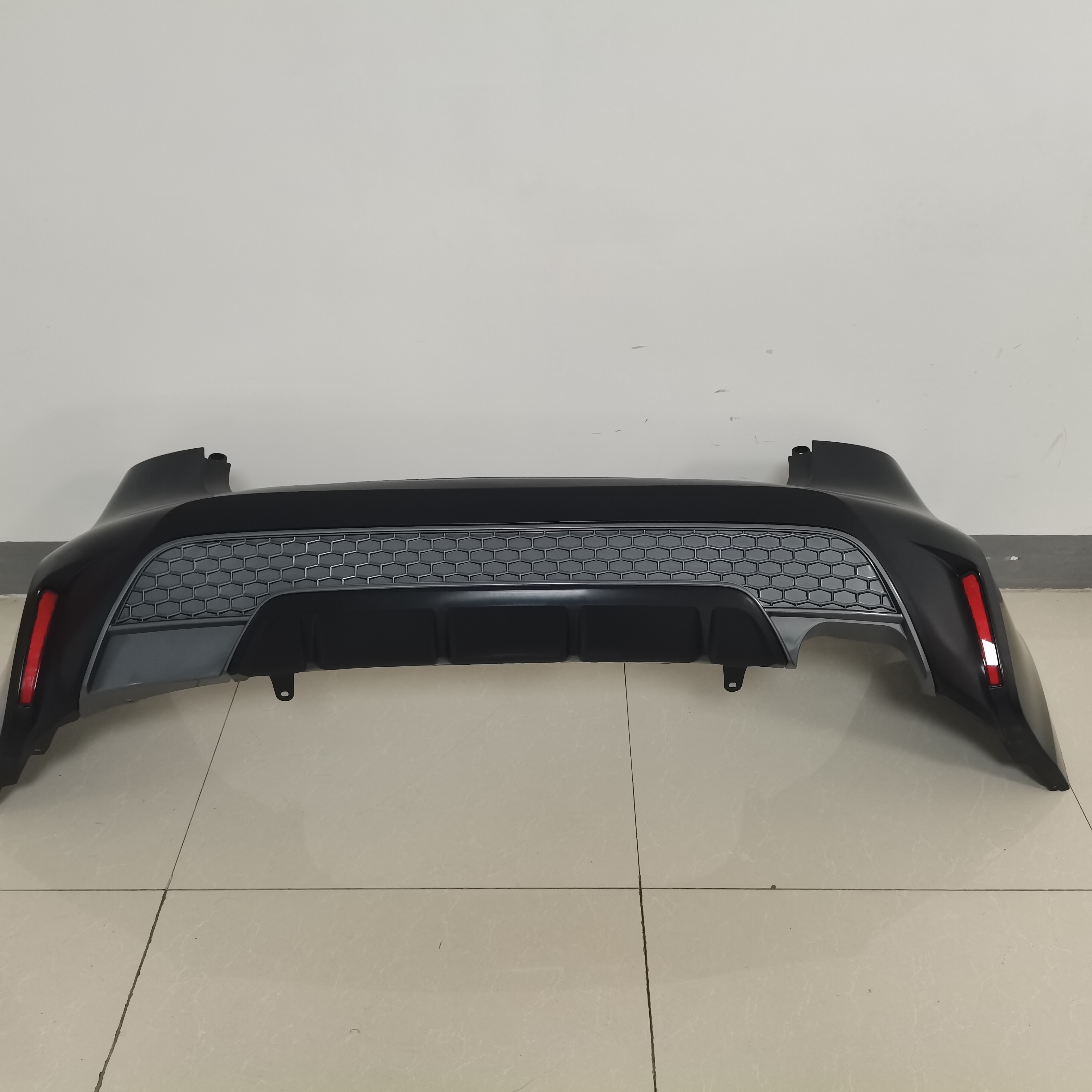 REAR Bumper Cover & REFLECTOR Assembly Kit For 2020 SE Toyota COROLLA 5