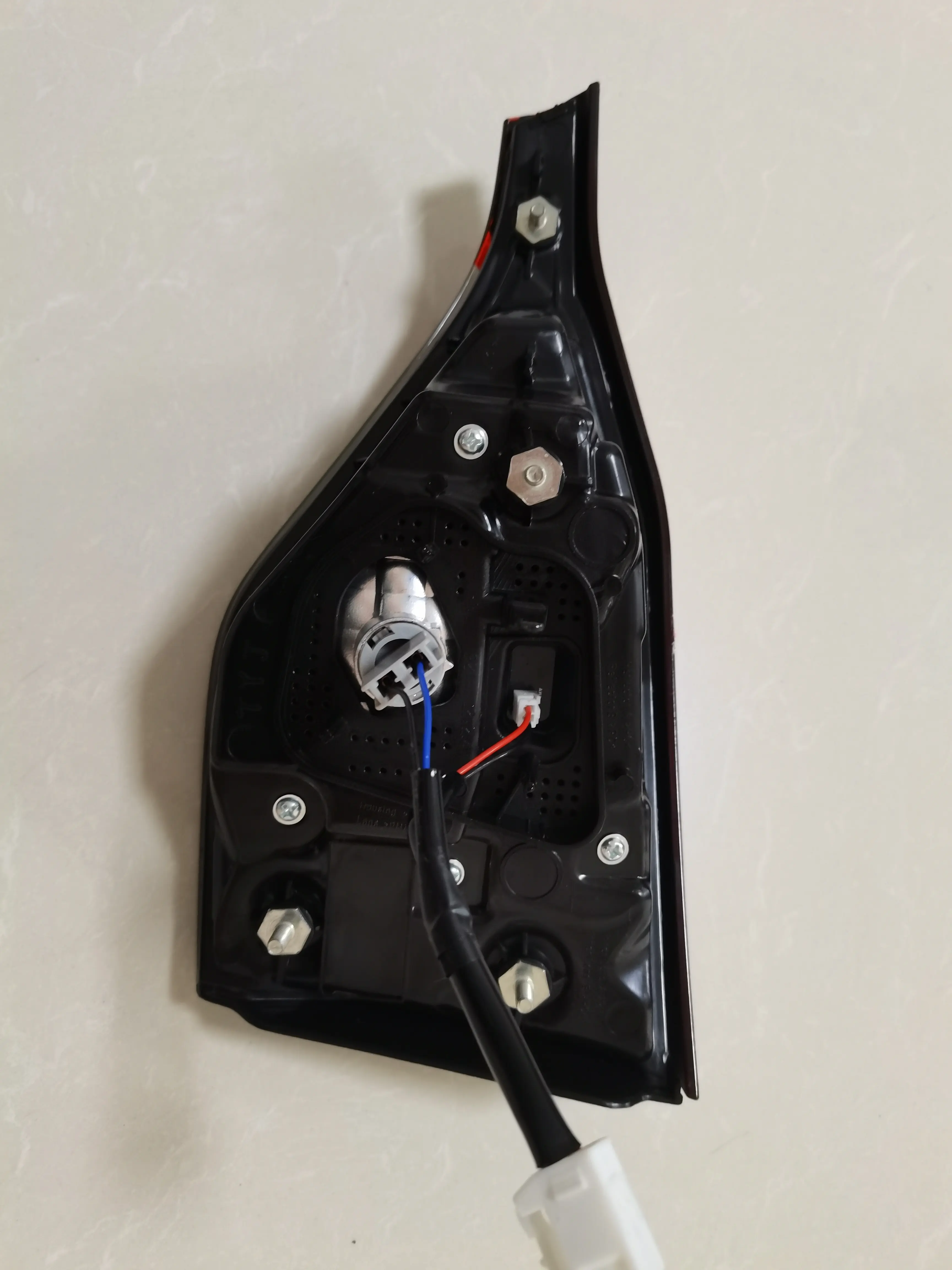 Custom automobile atmosphere lamp brand Manufacturer | TYJ Vehicle Parts 2