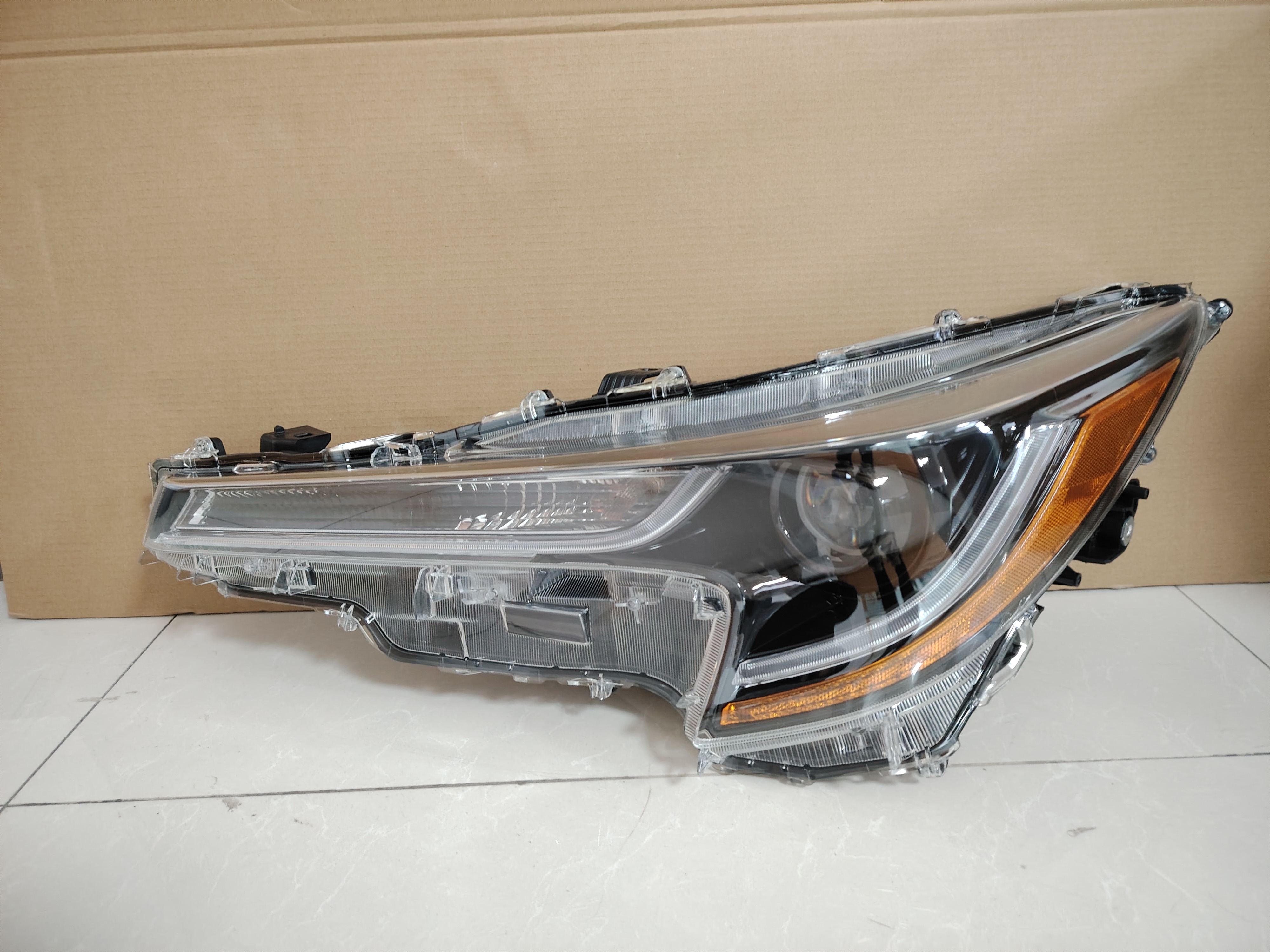 LED Headlights Assembly Compatible with 2023-2025 Toyota COROLLA 2023 LE 81110-02T70/81150-02U60 Replacement Headlamp 4