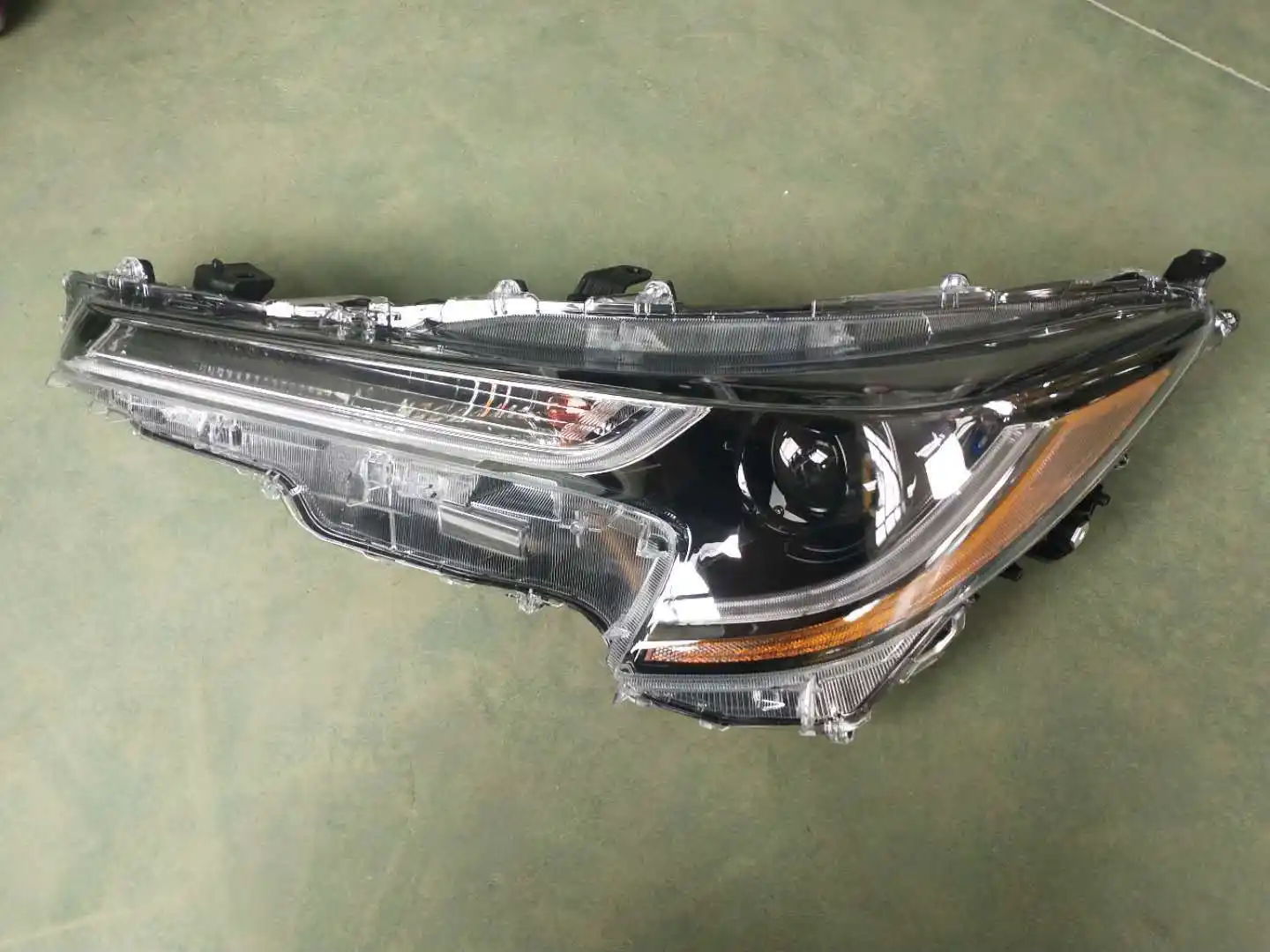 LED Headlights Assembly Compatible with 2020 Toyota COROLLA 2020 XSE 81070-12K90 81140-12K90  Replacement Headlamp 1