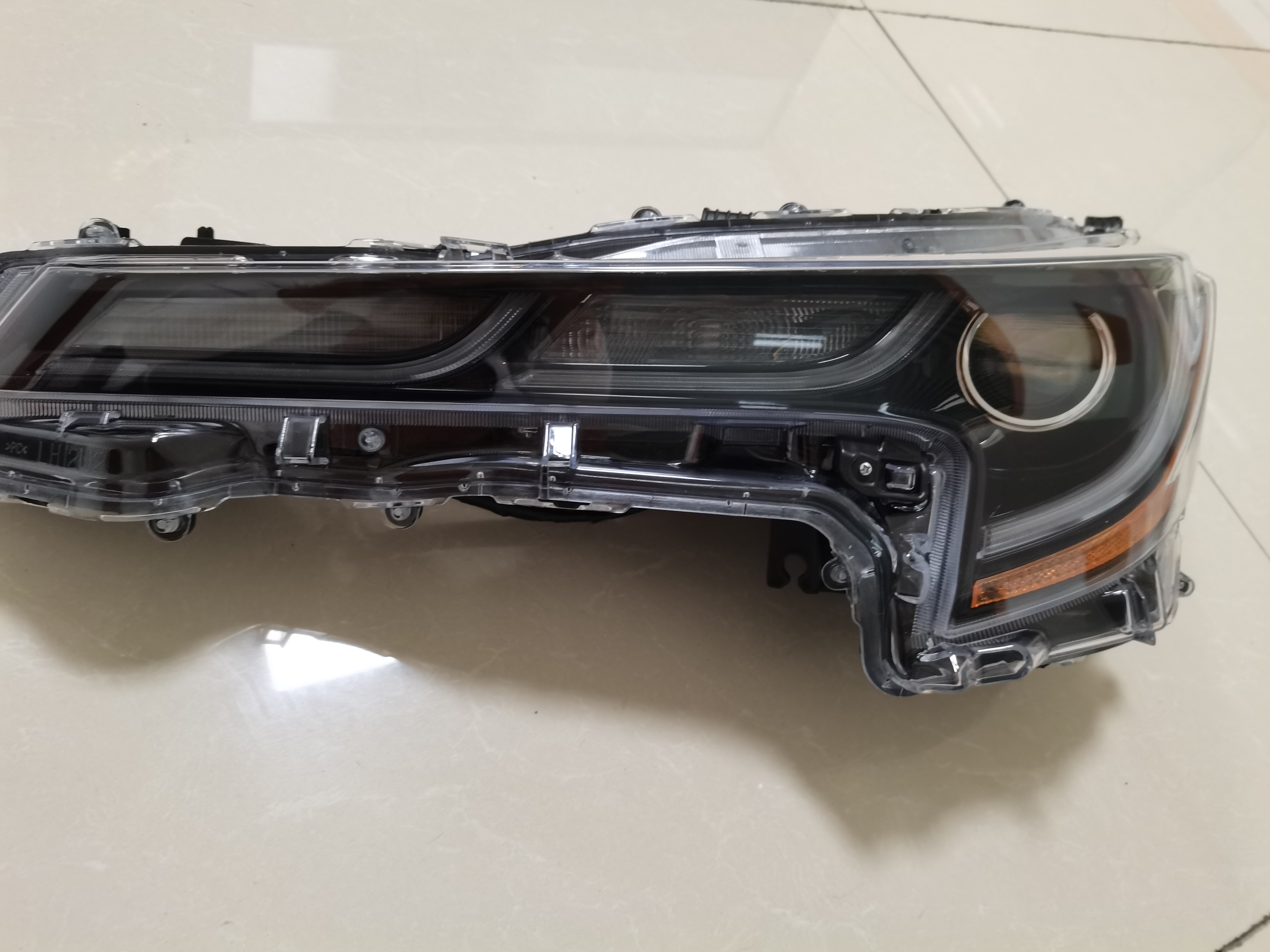 LED Headlights Assembly Compatible with 2020 Toyota COROLLA 2020 XSE 81770-12 Replacement Headlamp Passenger Side 7