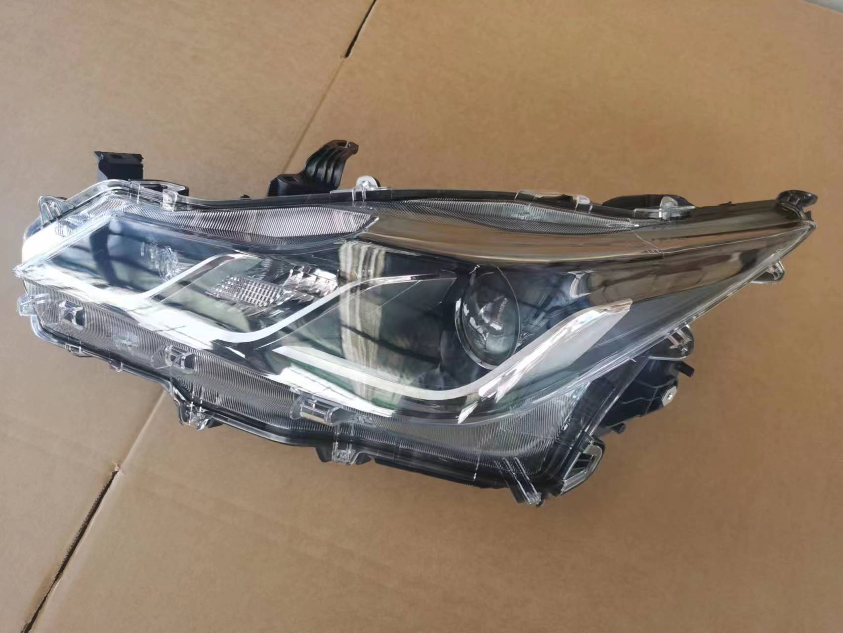 LED Headlights Assembly Compatible with 2020 Toyota COROLLA 2020 MIDDLE EAST Replacement Headlamp Passenger Side 3