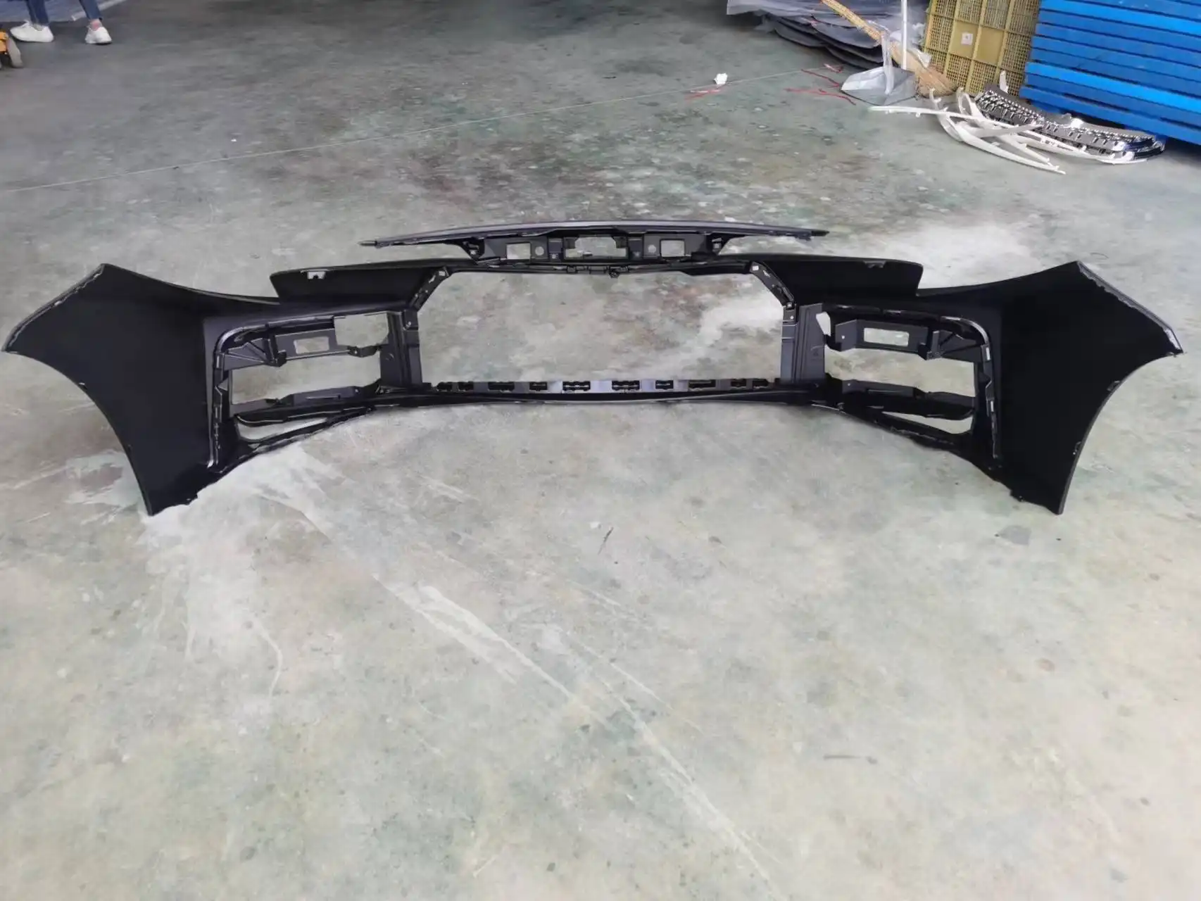 Vehicle Parts Suppliers Factory 2