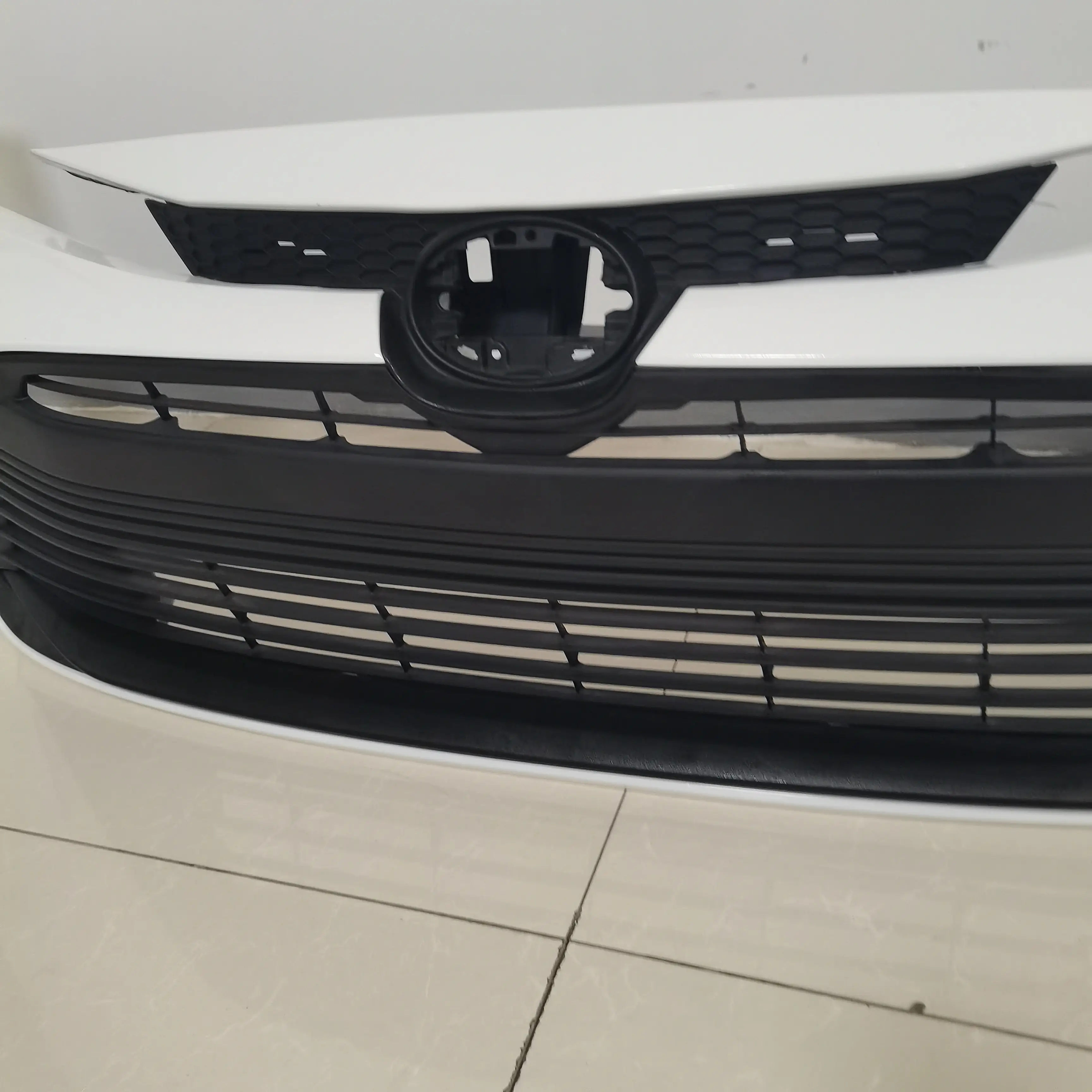 Front Bumper Cover &amp; Grille Assembly Kit For 2023 LE Toyota COROLLA 1