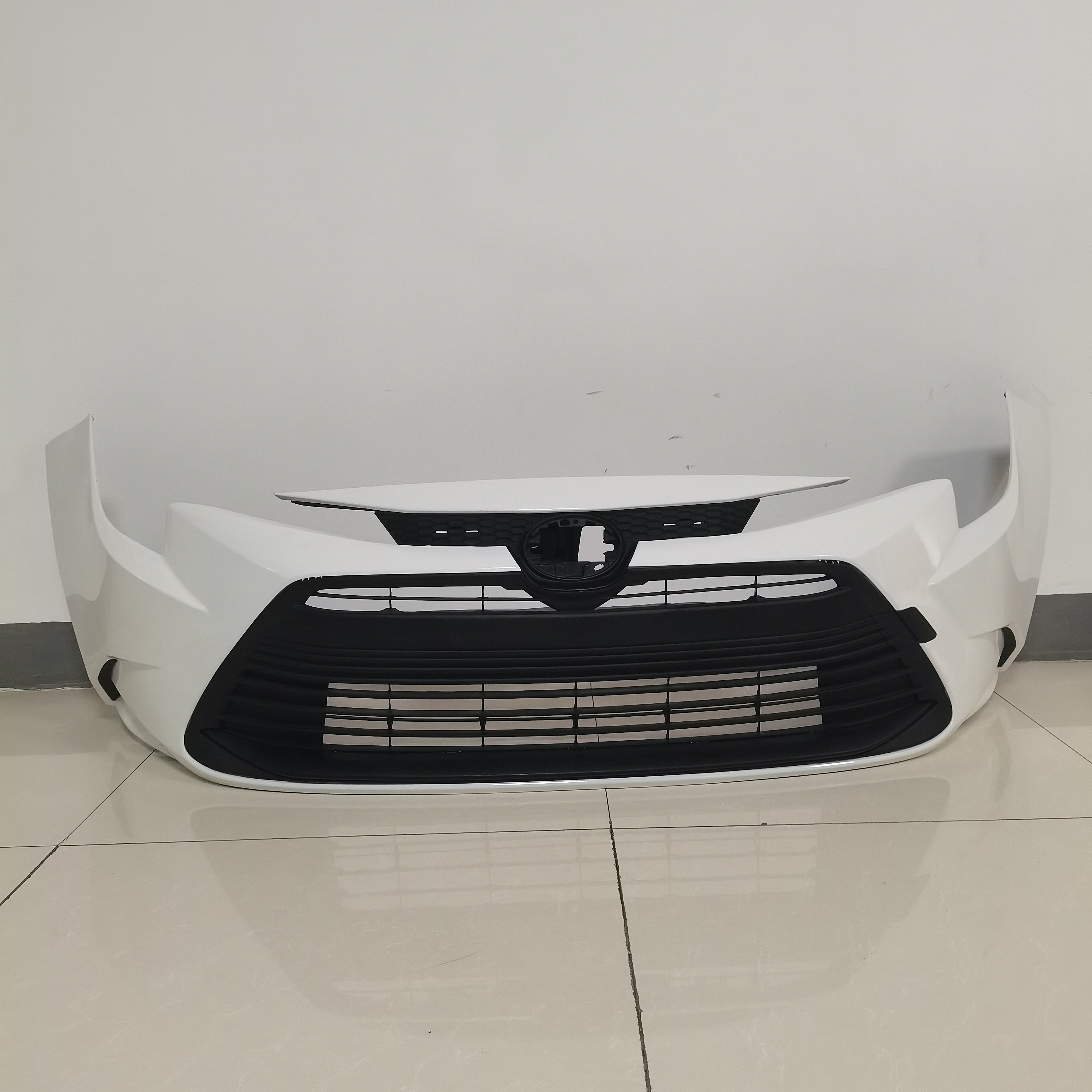 Front Bumper Cover & Grille Assembly Kit For 2023 LE Toyota COROLLA 8