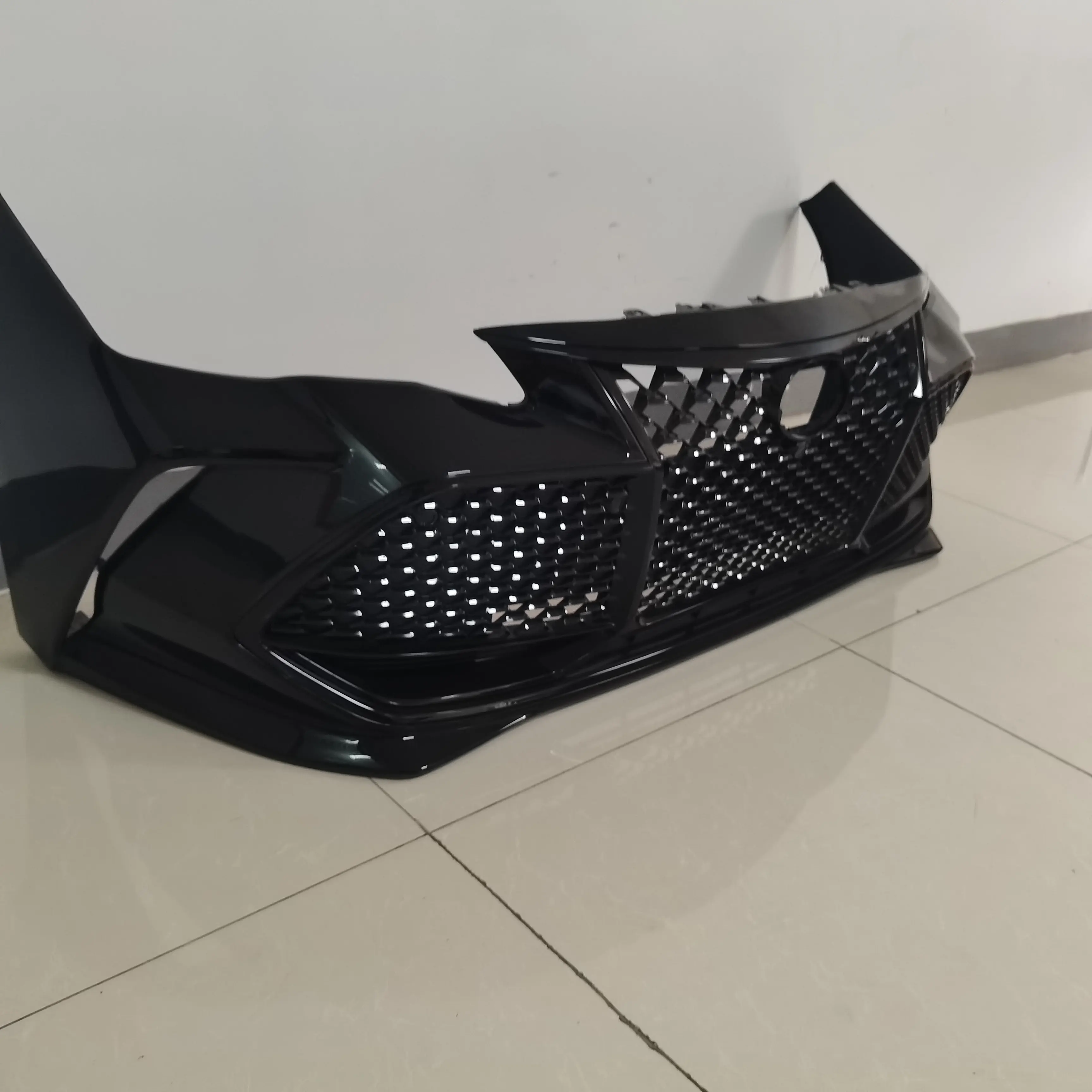 Factory Price Car Parts Factory 3