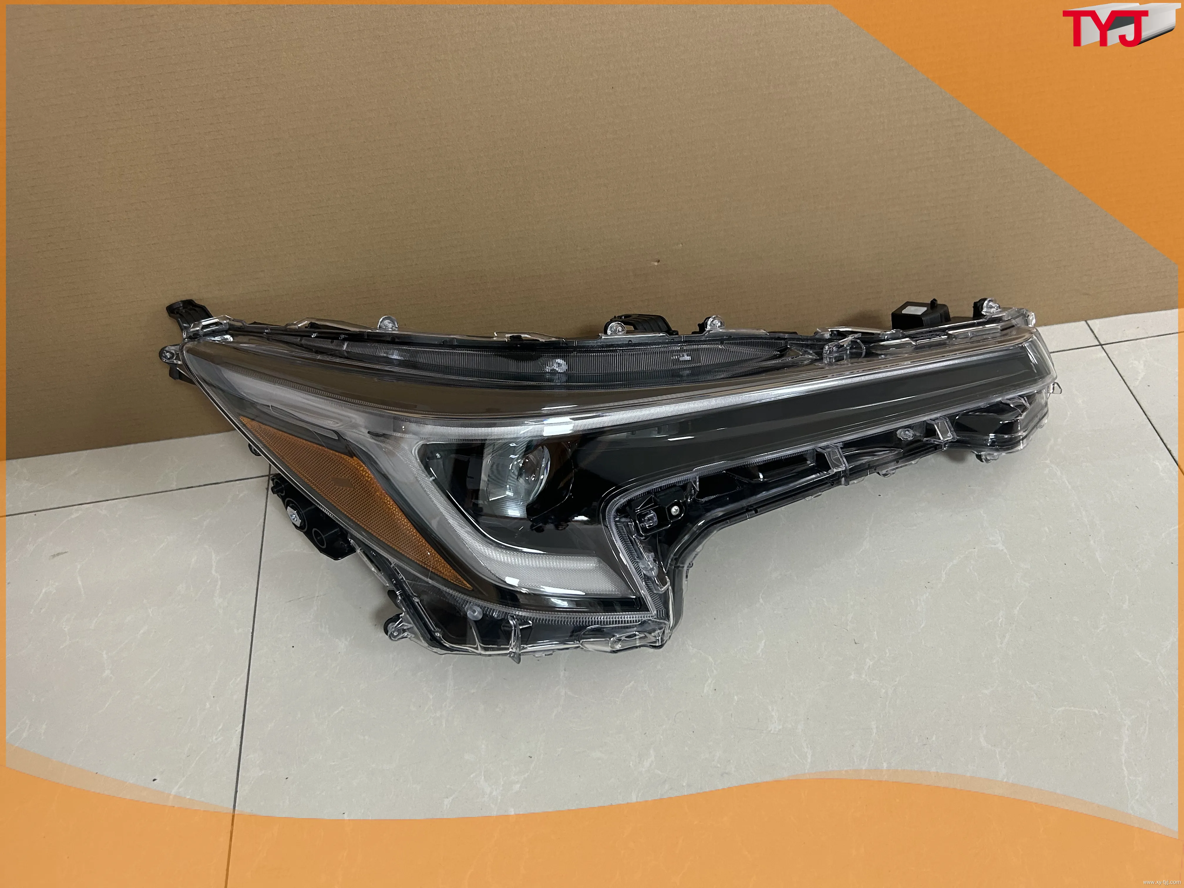 TYJ Vehicle Parts | Professional automotive lamps company 1