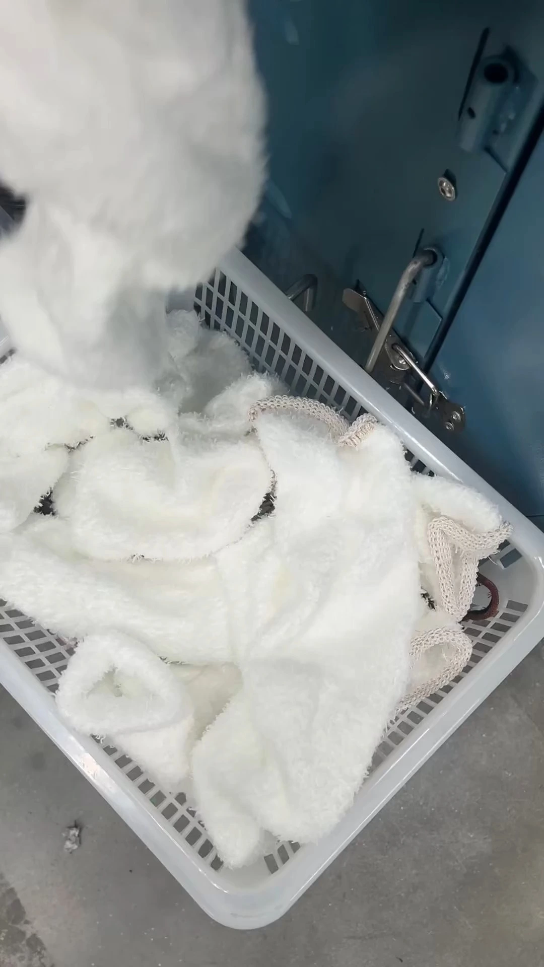 Meias pantufa femininas felpudas e quentinhas - Meias grossas para dormir em casa e para o inverno - Perfeitas 1