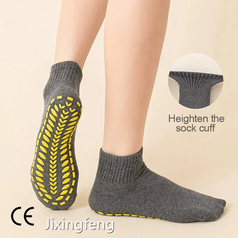 Trampoline Socks Trampoline Safety Socks with Good Price 1