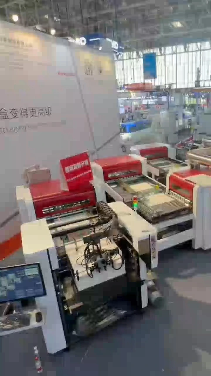 2025 New Bidirectional Partial Grooving Machine for Full-Plate board 1