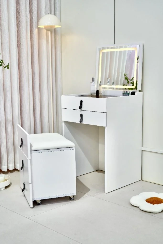 Dressing Table with Mirror and Stool for Makeup Bedroom Furniture 1