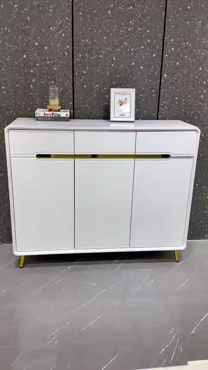 Armoire à chaussures de design simple avec un espace de stockage massif 1