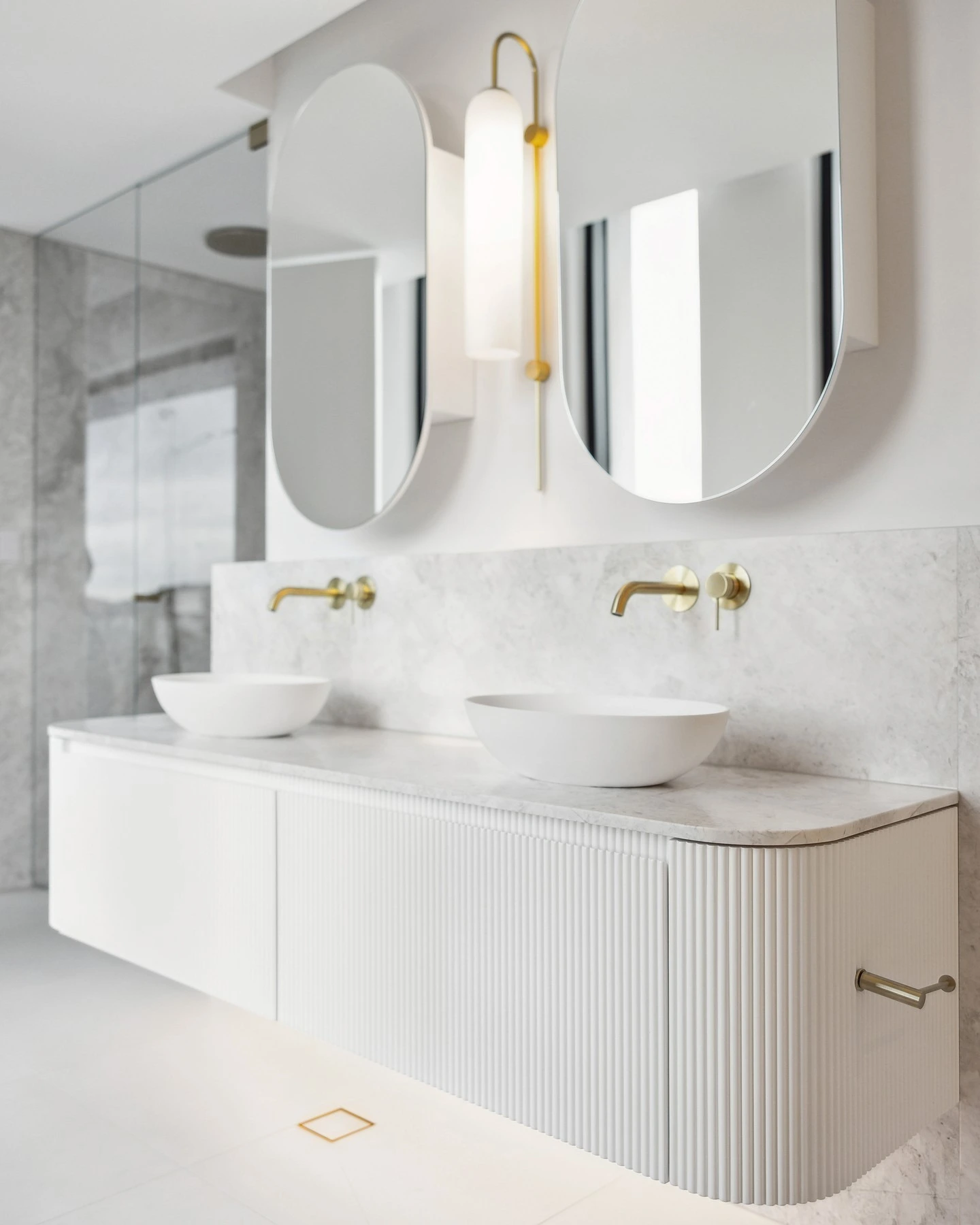 Luxury Wall - Mounted Vanity with White Striped Spray Paint, Marble Top, Ideal for Bathroom and Bedroom 1