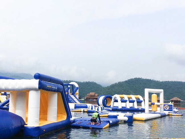 Bouncia  Array image551