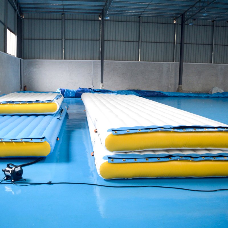 Bouncia  Array image474