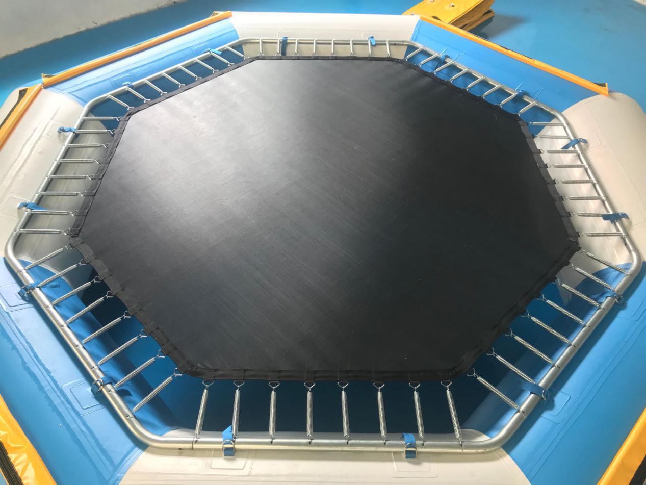 news-Bouncia -How To Assemble A Water Trampoline-img-1