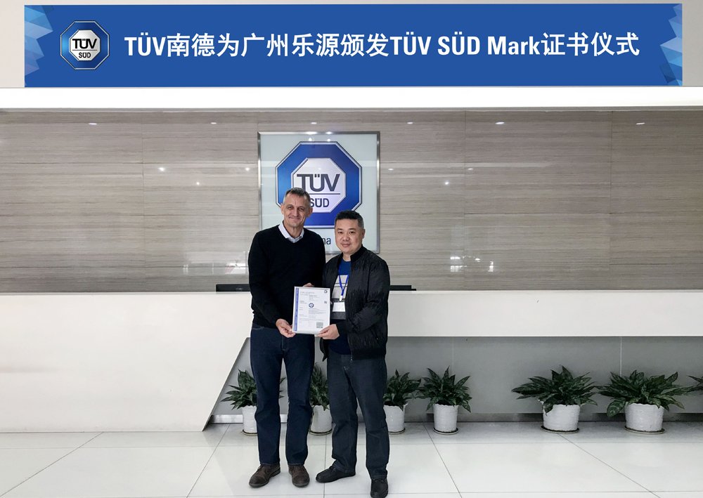 Bouncia  Array image713