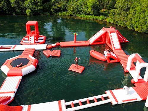 Bouncia  Array image755