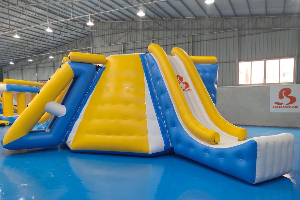 Bouncia -Inflatable Games Manufacture | Awesome All In One Station Inflatable Water-1