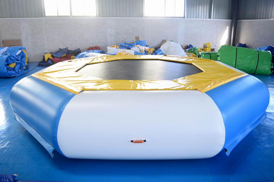 inflatable water trampoline